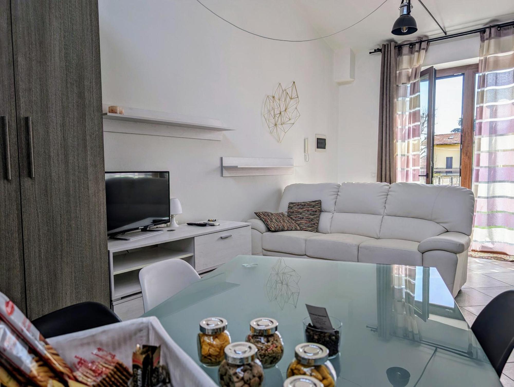Paradeisos Residence Sas Somma Lombardo Luaran gambar