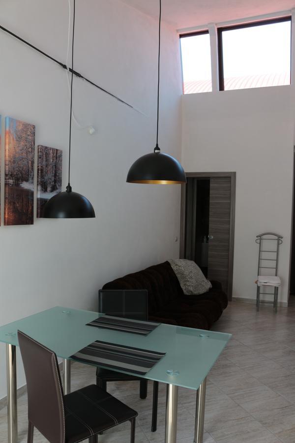 Paradeisos Residence Sas Somma Lombardo Luaran gambar