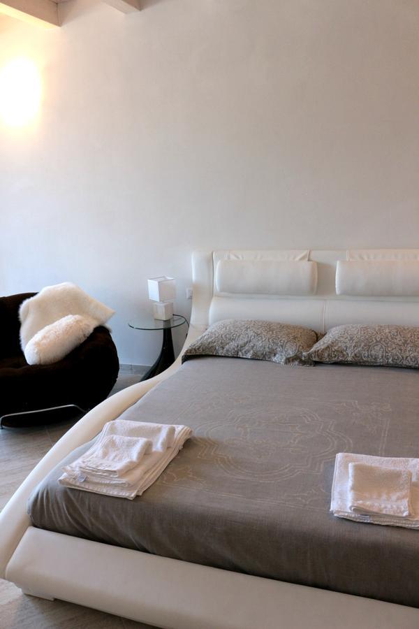 Paradeisos Residence Sas Somma Lombardo Luaran gambar