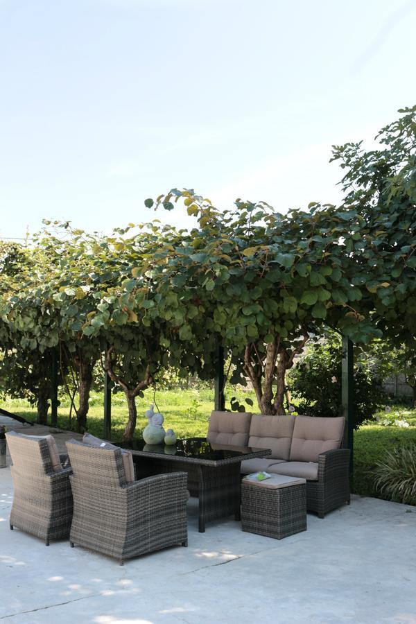 Paradeisos Residence Sas Somma Lombardo Luaran gambar